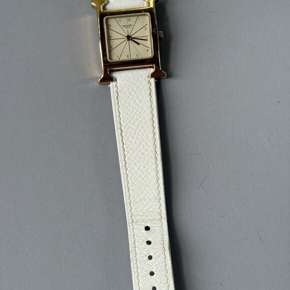 Hermes Heure H Watch 25mm Small Model Gold Epsom White Leather Working main image 14